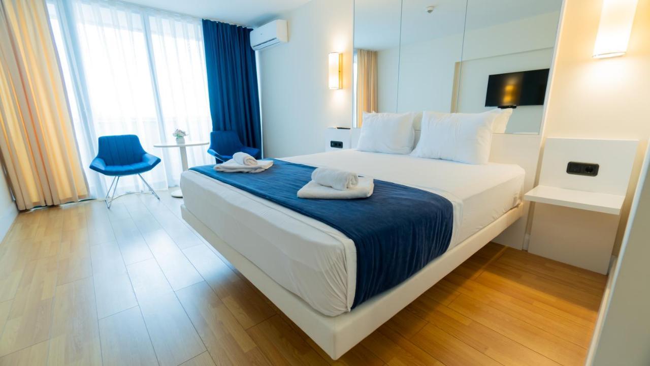 Smart Aparthotel Orbi City バトゥーミ エクステリア 写真